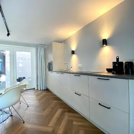 Studio 157, In De Stad Aan De Gracht Kampen Exterior photo