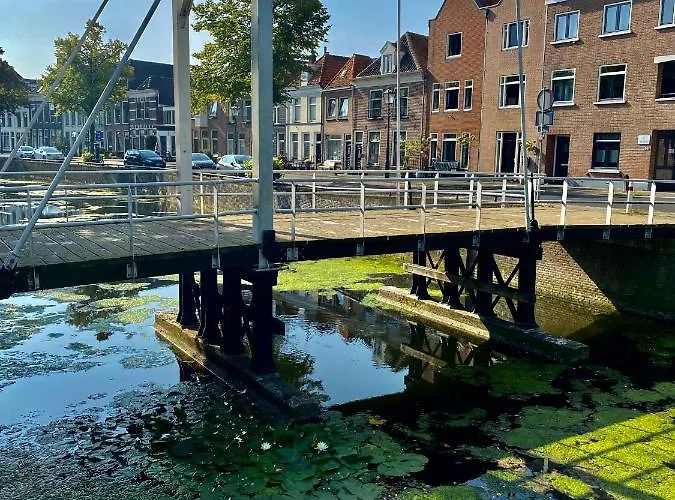 Studio 157, In De Stad Aan De Gracht